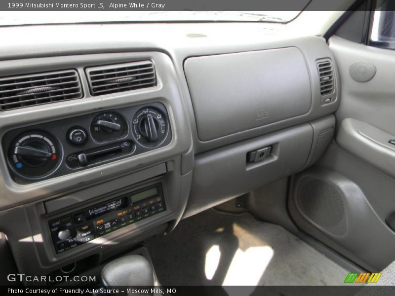 Alpine White / Gray 1999 Mitsubishi Montero Sport LS