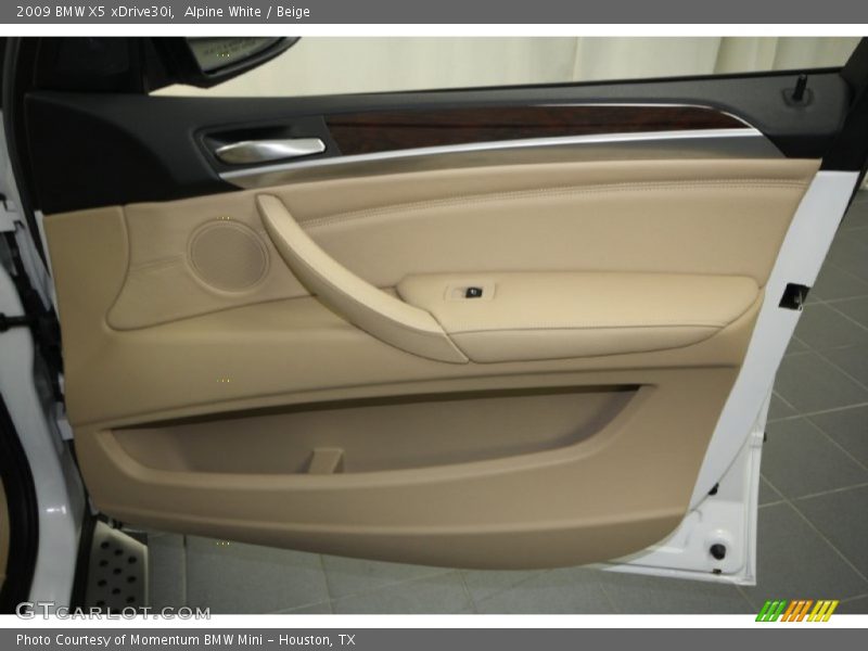 Alpine White / Beige 2009 BMW X5 xDrive30i