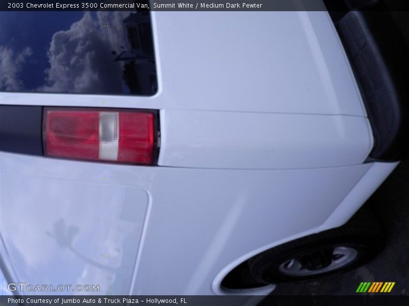 Summit White / Medium Dark Pewter 2003 Chevrolet Express 3500 Commercial Van