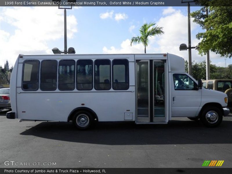  1998 E Series Cutaway E350 Commercial Moving Truck Oxford White