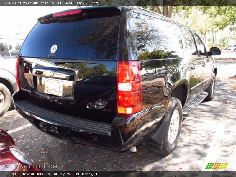 Black / Ebony 2007 Chevrolet Suburban 1500 LT 4x4