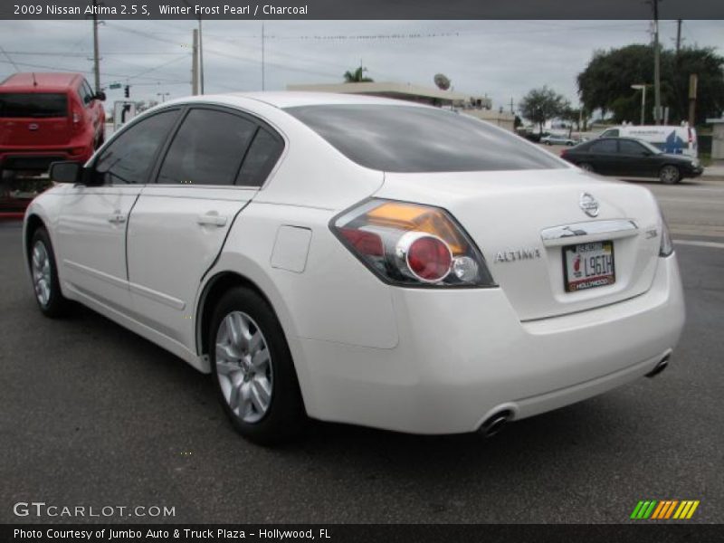 Winter Frost Pearl / Charcoal 2009 Nissan Altima 2.5 S
