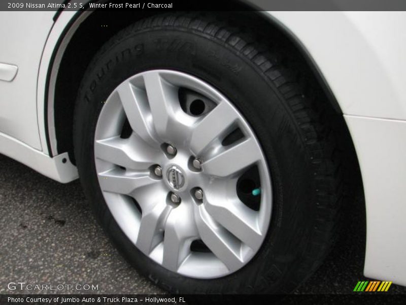 Winter Frost Pearl / Charcoal 2009 Nissan Altima 2.5 S
