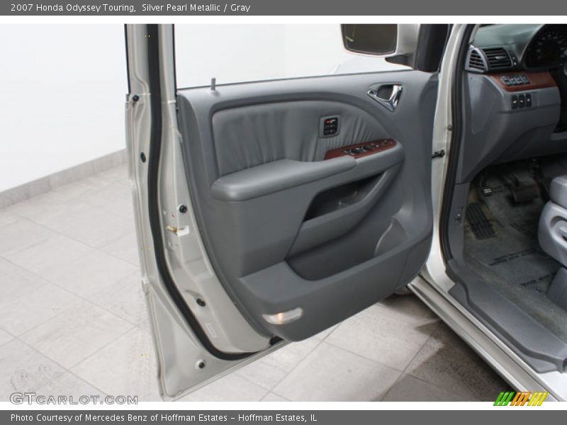 Silver Pearl Metallic / Gray 2007 Honda Odyssey Touring