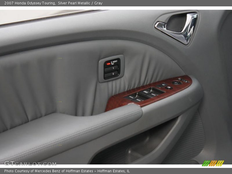 Silver Pearl Metallic / Gray 2007 Honda Odyssey Touring