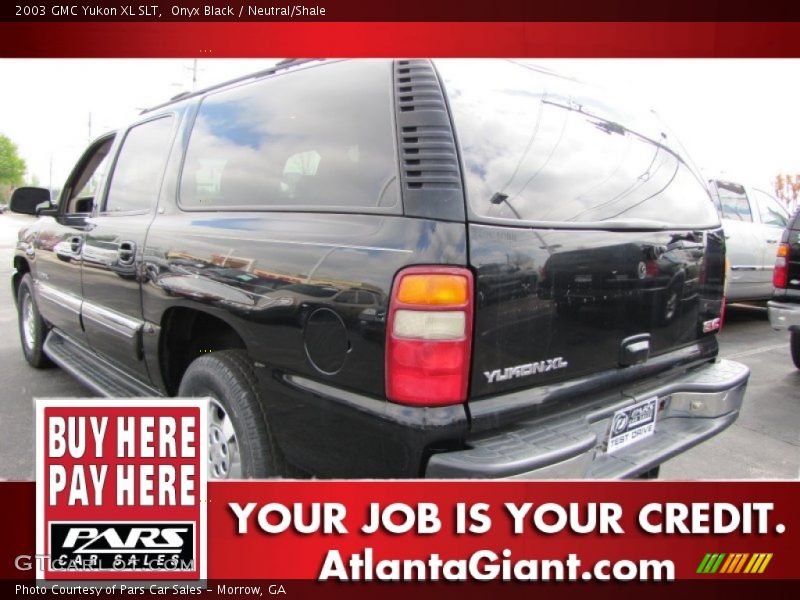 Onyx Black / Neutral/Shale 2003 GMC Yukon XL SLT