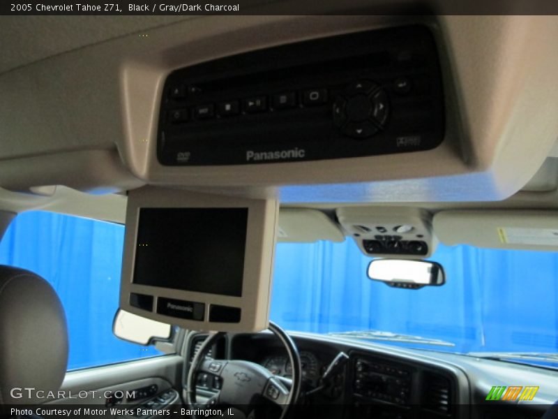 Black / Gray/Dark Charcoal 2005 Chevrolet Tahoe Z71