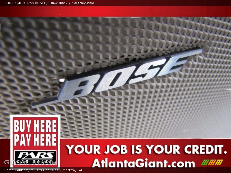 Onyx Black / Neutral/Shale 2003 GMC Yukon XL SLT