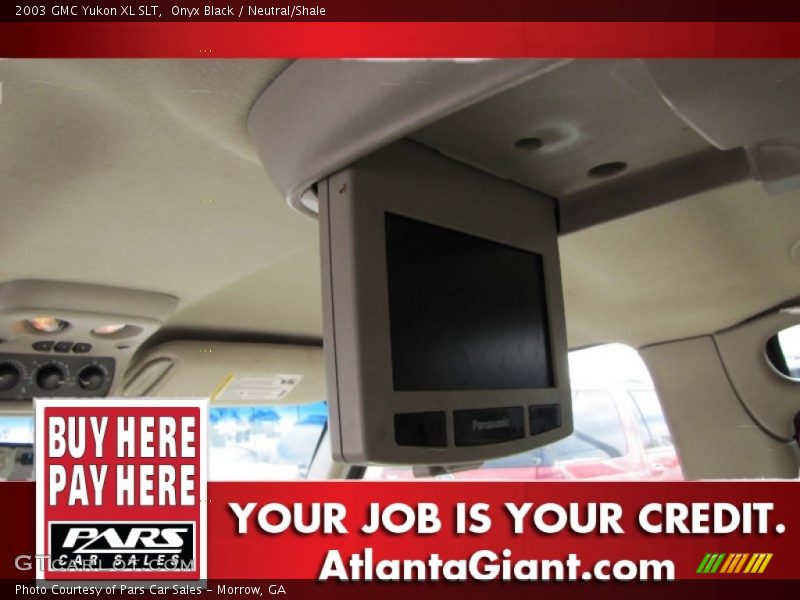 Onyx Black / Neutral/Shale 2003 GMC Yukon XL SLT