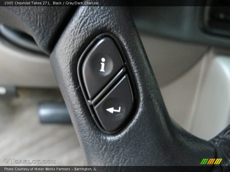 Black / Gray/Dark Charcoal 2005 Chevrolet Tahoe Z71