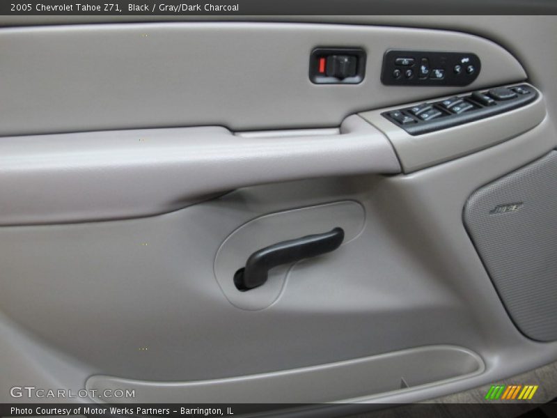Black / Gray/Dark Charcoal 2005 Chevrolet Tahoe Z71