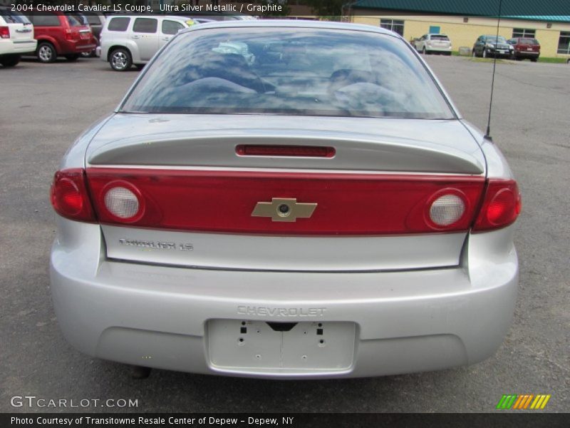 Ultra Silver Metallic / Graphite 2004 Chevrolet Cavalier LS Coupe