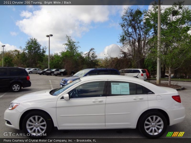 Bright White / Black 2011 Chrysler 200 Touring