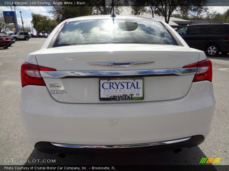 Bright White / Black 2011 Chrysler 200 Touring