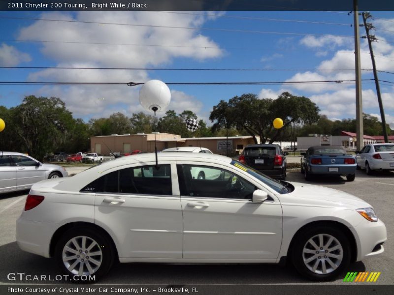 Bright White / Black 2011 Chrysler 200 Touring