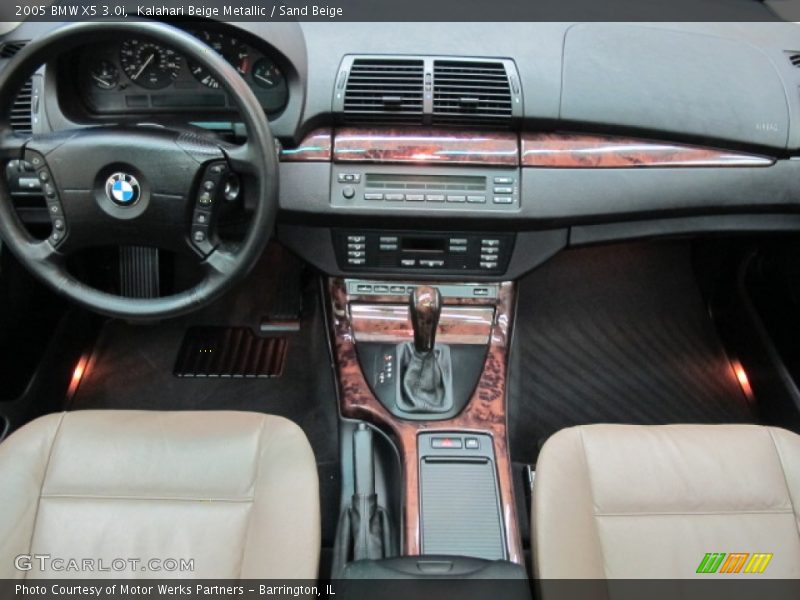 Kalahari Beige Metallic / Sand Beige 2005 BMW X5 3.0i