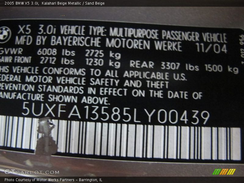 Kalahari Beige Metallic / Sand Beige 2005 BMW X5 3.0i