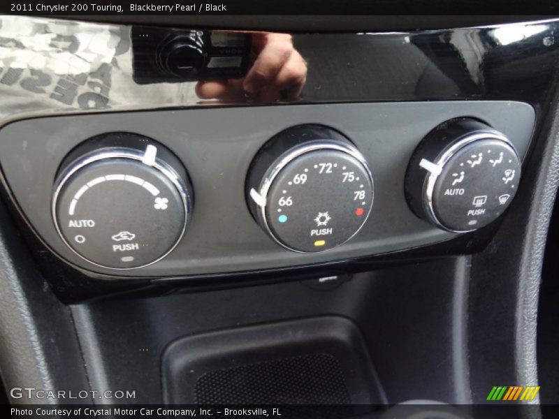 Blackberry Pearl / Black 2011 Chrysler 200 Touring