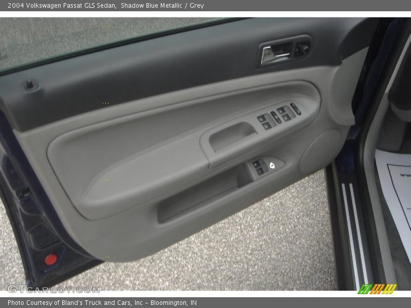 Shadow Blue Metallic / Grey 2004 Volkswagen Passat GLS Sedan