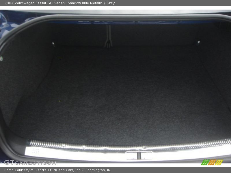 Shadow Blue Metallic / Grey 2004 Volkswagen Passat GLS Sedan