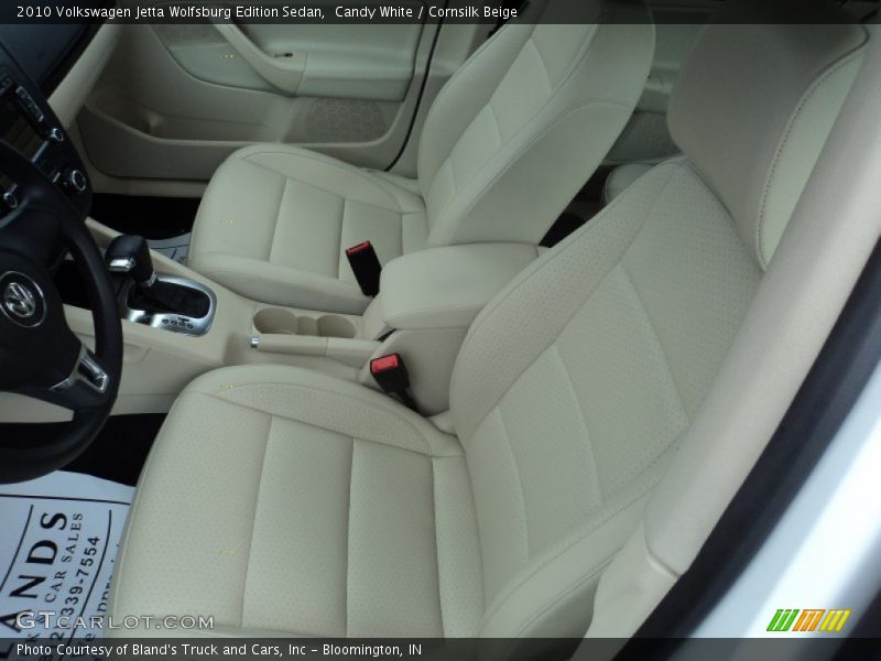 Candy White / Cornsilk Beige 2010 Volkswagen Jetta Wolfsburg Edition Sedan