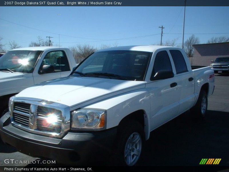 Bright White / Medium Slate Gray 2007 Dodge Dakota SXT Quad Cab