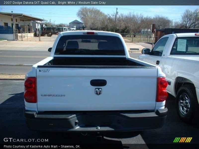 Bright White / Medium Slate Gray 2007 Dodge Dakota SXT Quad Cab