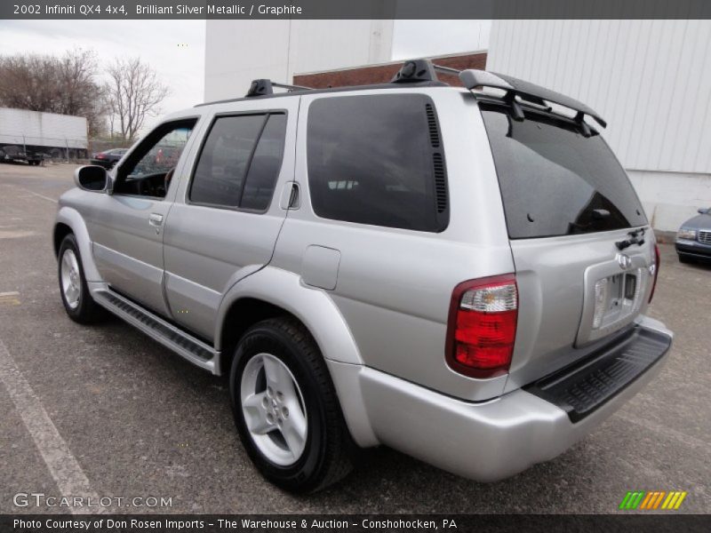 Brilliant Silver Metallic / Graphite 2002 Infiniti QX4 4x4