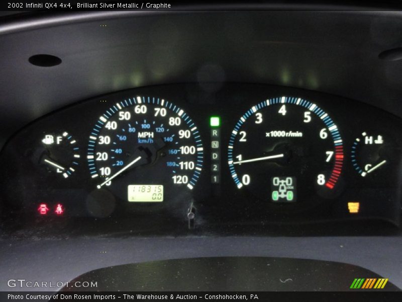 Brilliant Silver Metallic / Graphite 2002 Infiniti QX4 4x4