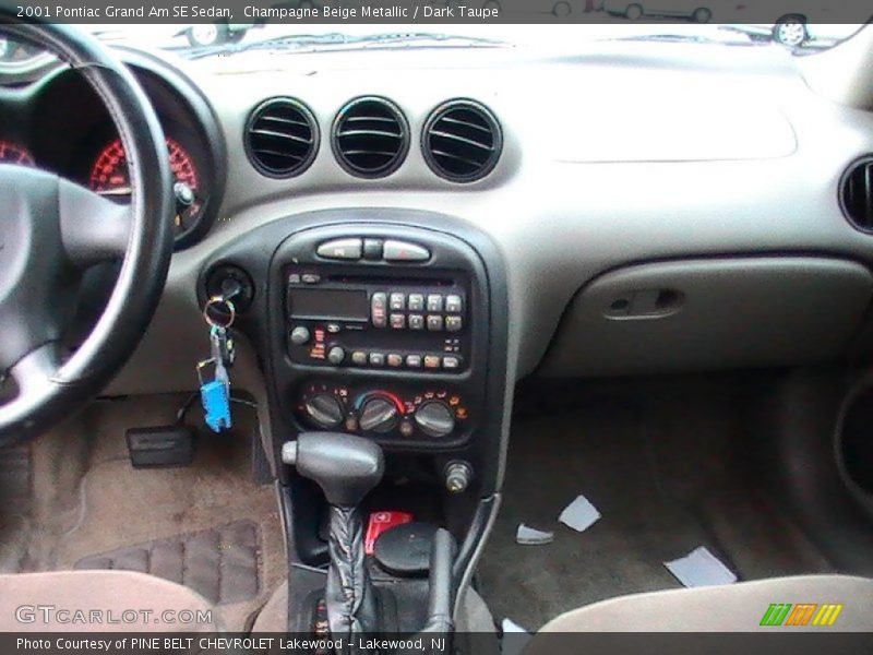 Champagne Beige Metallic / Dark Taupe 2001 Pontiac Grand Am SE Sedan