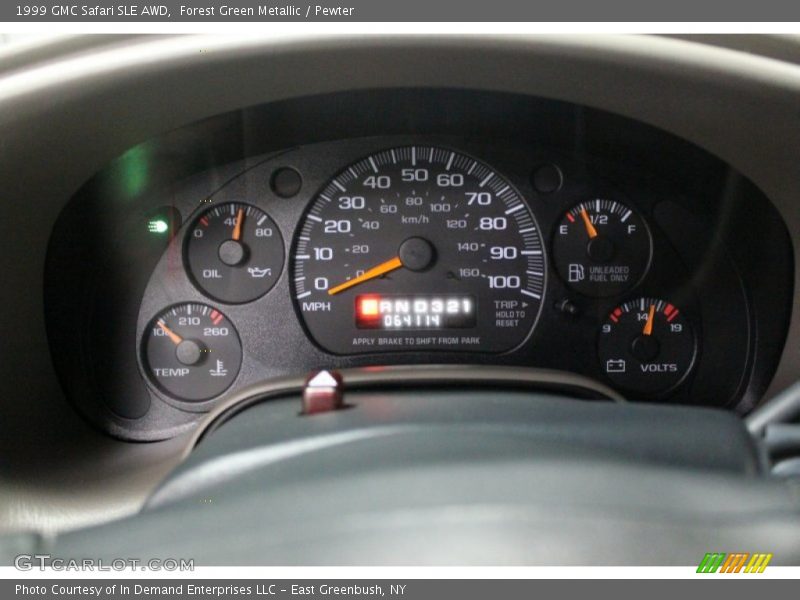  1999 Safari SLE AWD SLE AWD Gauges