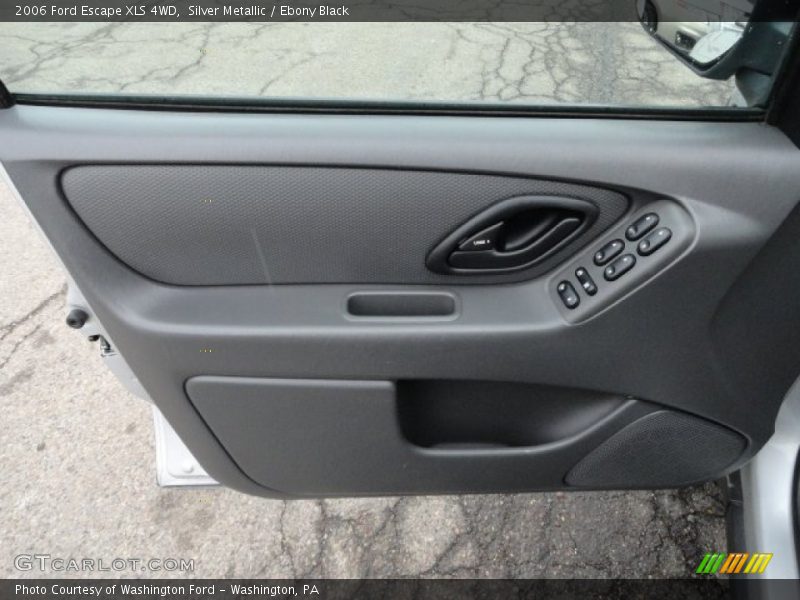 Silver Metallic / Ebony Black 2006 Ford Escape XLS 4WD