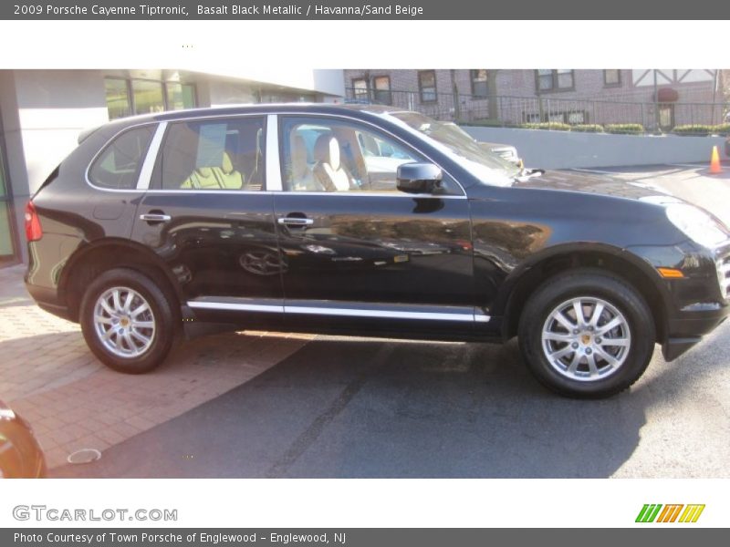 Basalt Black Metallic / Havanna/Sand Beige 2009 Porsche Cayenne Tiptronic