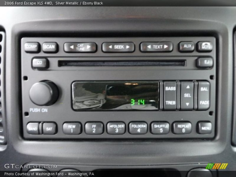 Silver Metallic / Ebony Black 2006 Ford Escape XLS 4WD