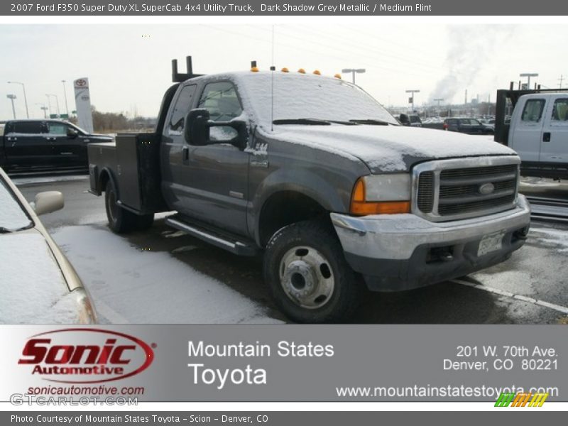 Dark Shadow Grey Metallic / Medium Flint 2007 Ford F350 Super Duty XL SuperCab 4x4 Utility Truck