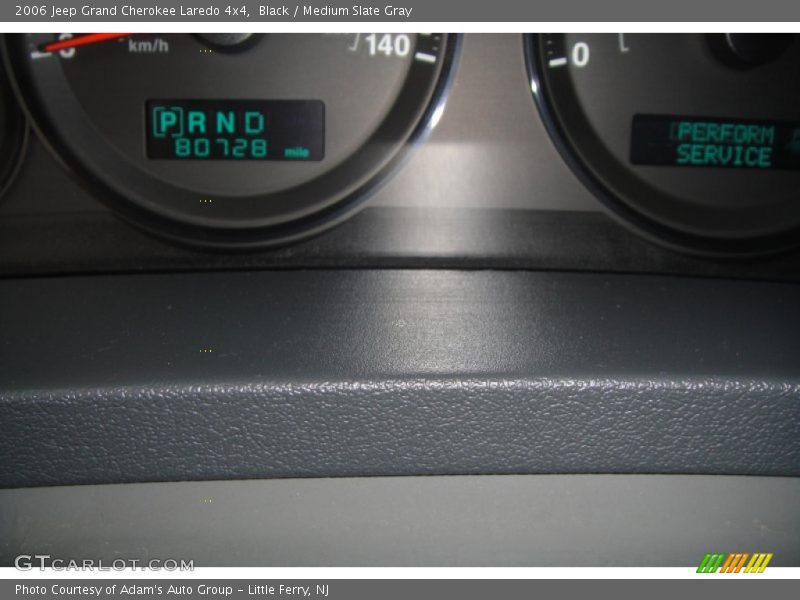 Black / Medium Slate Gray 2006 Jeep Grand Cherokee Laredo 4x4