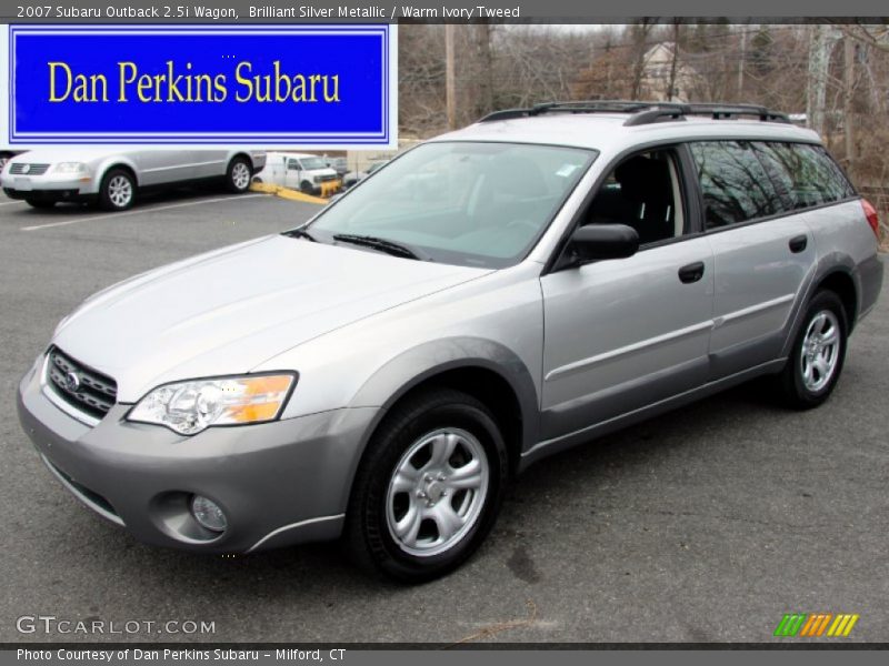Brilliant Silver Metallic / Warm Ivory Tweed 2007 Subaru Outback 2.5i Wagon