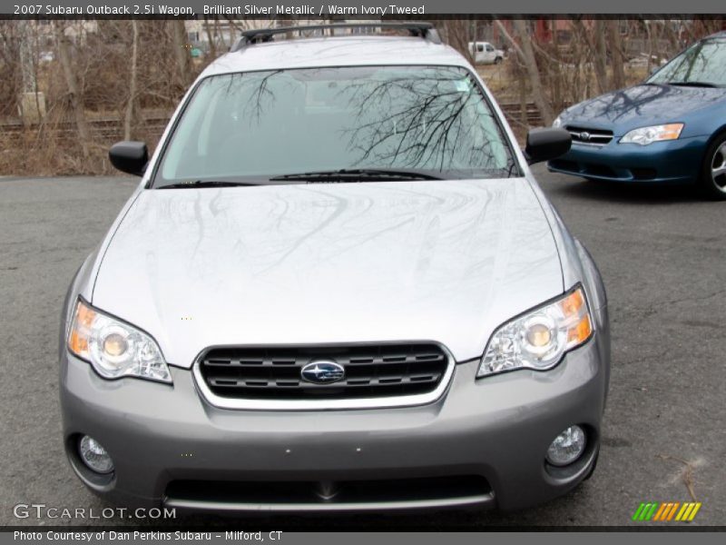 Brilliant Silver Metallic / Warm Ivory Tweed 2007 Subaru Outback 2.5i Wagon