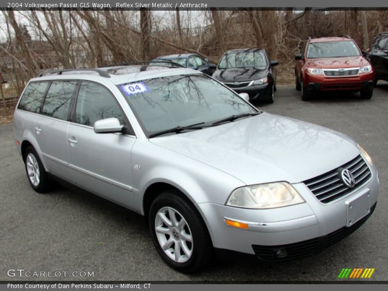 Front 3/4 View of 2004 Passat GLS Wagon