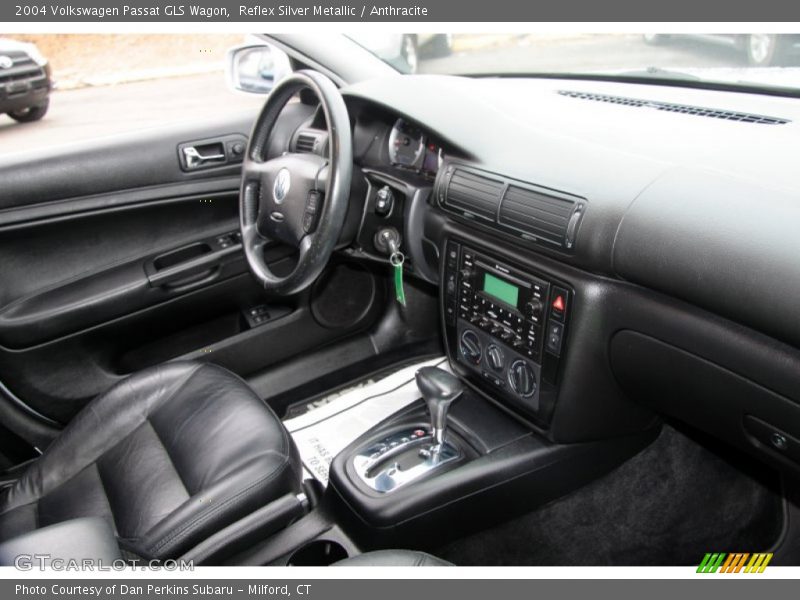 Reflex Silver Metallic / Anthracite 2004 Volkswagen Passat GLS Wagon