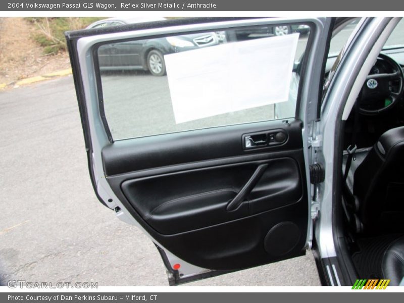 Reflex Silver Metallic / Anthracite 2004 Volkswagen Passat GLS Wagon