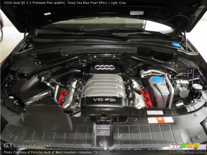 Deep Sea Blue Pearl Effect / Light Gray 2009 Audi Q5 3.2 Premium Plus quattro