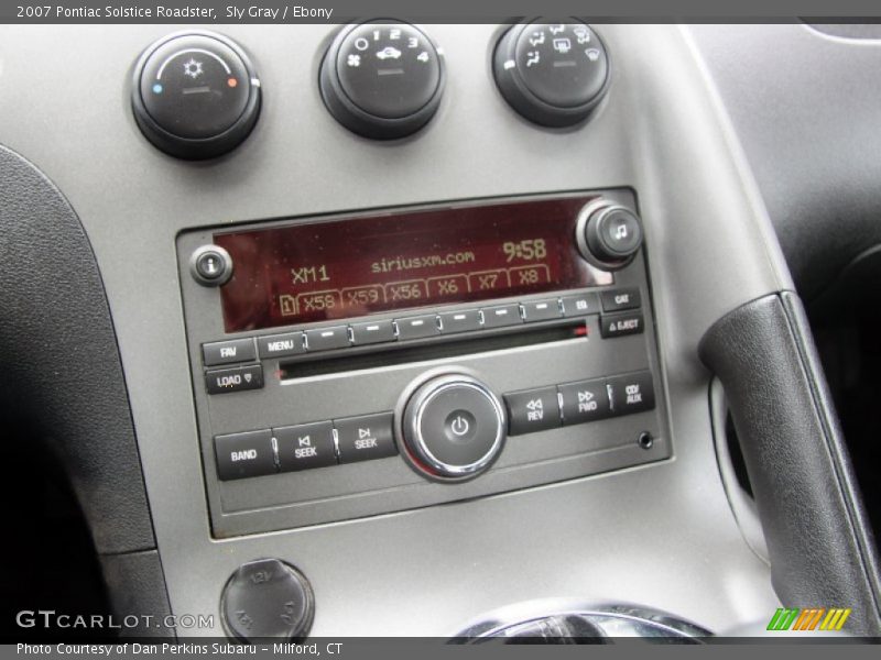 Audio System of 2007 Solstice Roadster