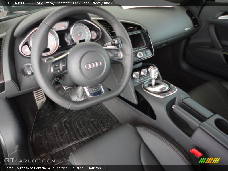 Black Interior - 2012 R8 4.2 FSI quattro 