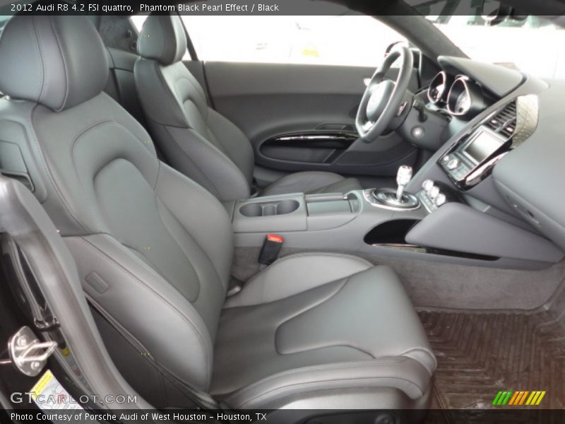  2012 R8 4.2 FSI quattro Black Interior