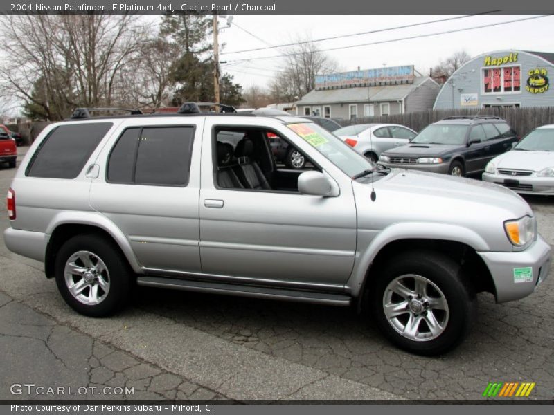 Glacier Pearl / Charcoal 2004 Nissan Pathfinder LE Platinum 4x4
