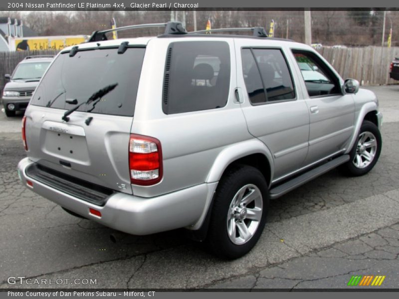 Glacier Pearl / Charcoal 2004 Nissan Pathfinder LE Platinum 4x4
