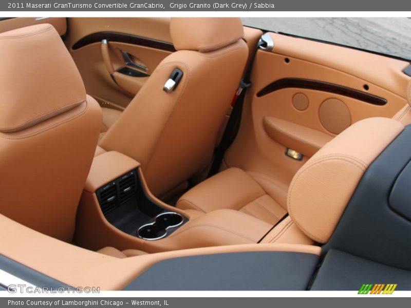  2011 GranTurismo Convertible GranCabrio Sabbia Interior