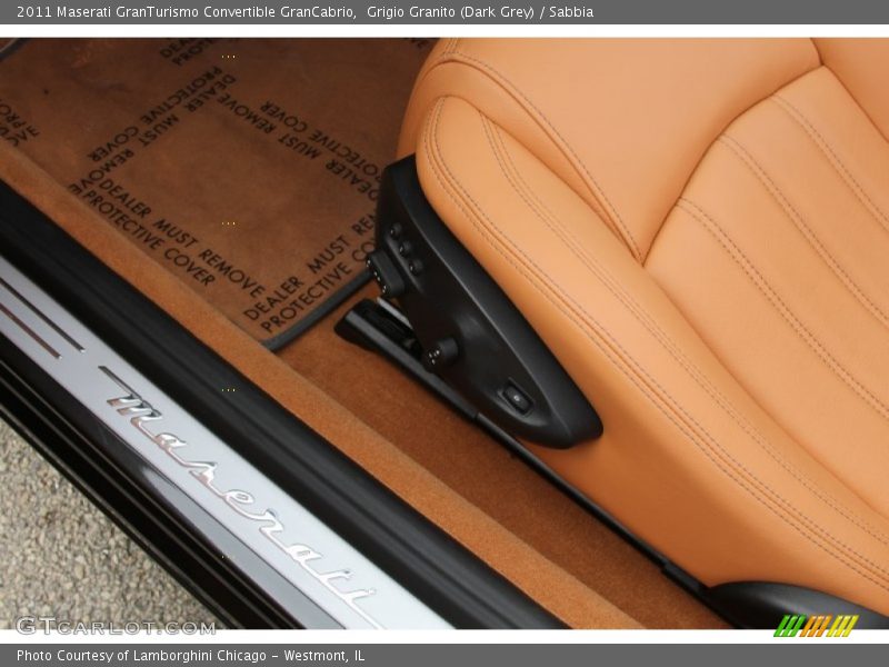 Grigio Granito (Dark Grey) / Sabbia 2011 Maserati GranTurismo Convertible GranCabrio