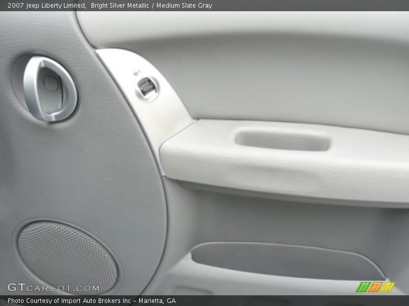 Bright Silver Metallic / Medium Slate Gray 2007 Jeep Liberty Limited